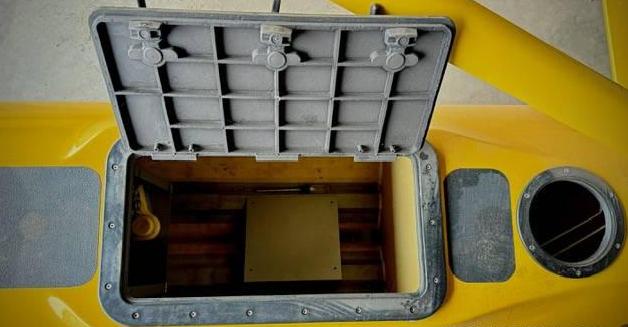 CLAYMAR 2500 FLOATS Photo 2