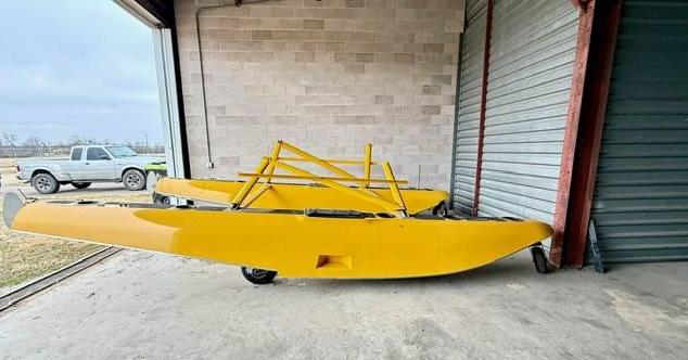 CLAYMAR 2500 FLOATS Photo 4