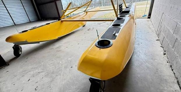 CLAYMAR 2500 FLOATS Photo 3