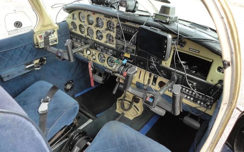 1978 Piper PA-32RT-300T Turbo Lance II Photo 2