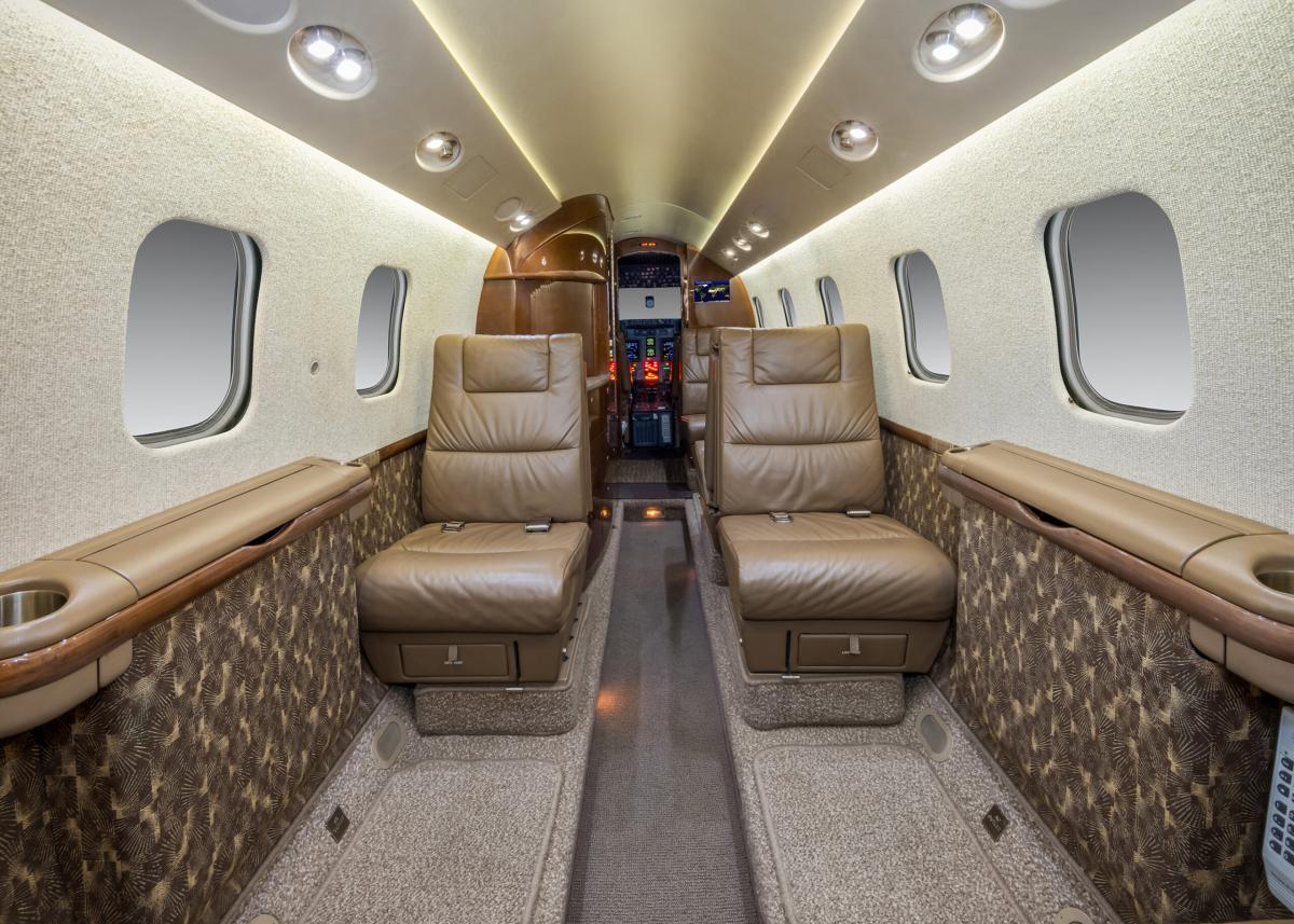2004 Gulfstream G100 Photo 3