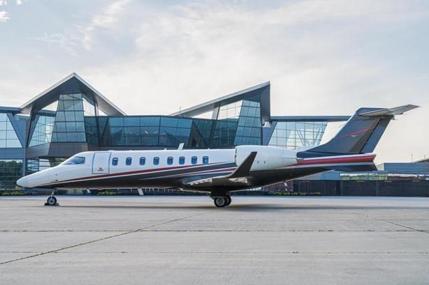 2014 LEARJET 75 Photo 2