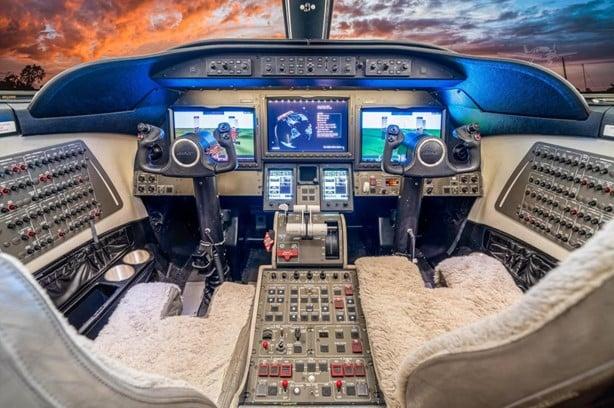 2014 LEARJET 75 Photo 6