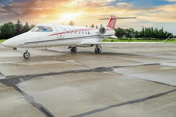 2015 LEARJET 70 Photo 2