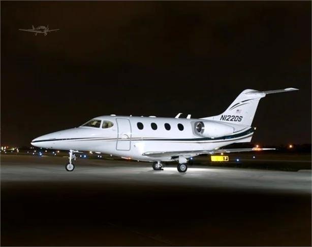 2004 BEECHCRAFT PREMIER I Photo 2