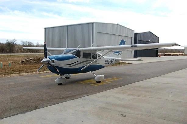 2006 CESSNA TURBO 206H STATIONAIR Photo 2