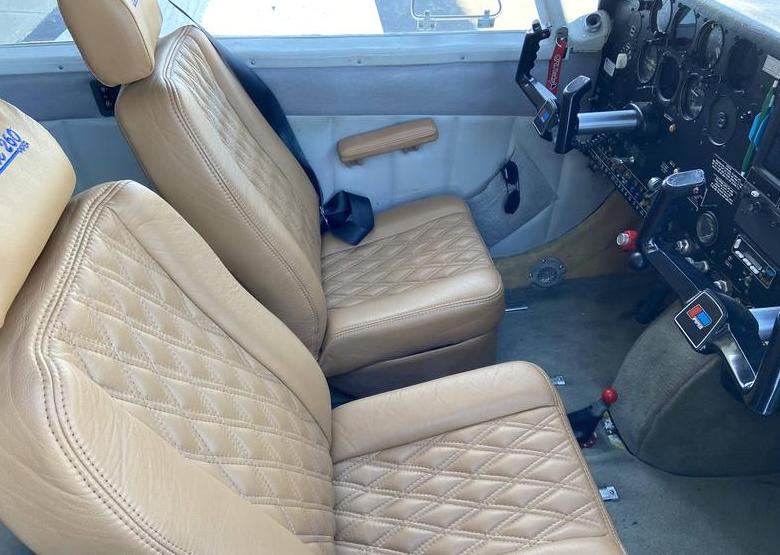 1967 Piper Comanche 260B Photo 6