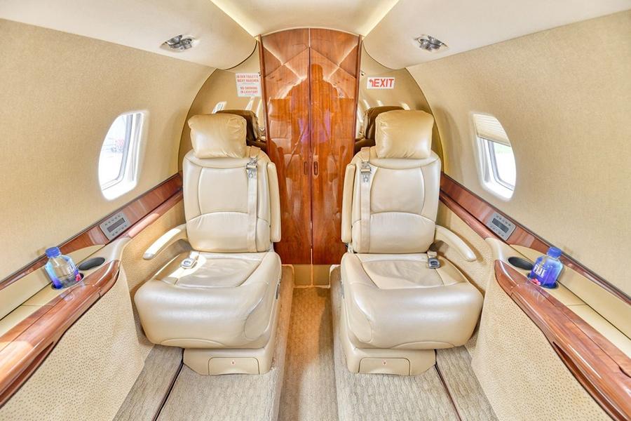 2006 Citation Sovereign Photo 7