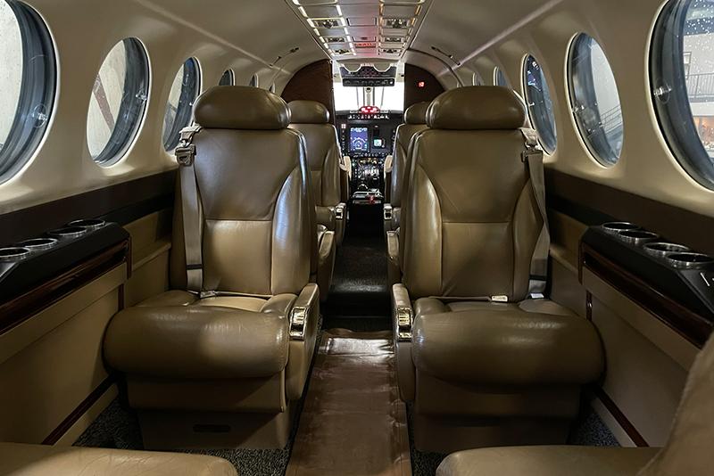 2008 BEECHCRAFT KING AIR 350 Photo 4