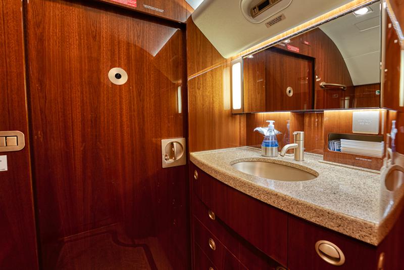2015 GULFSTREAM G550 Photo 6