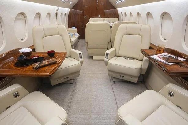 1998 DASSAULT FALCON 2000 Photo 4