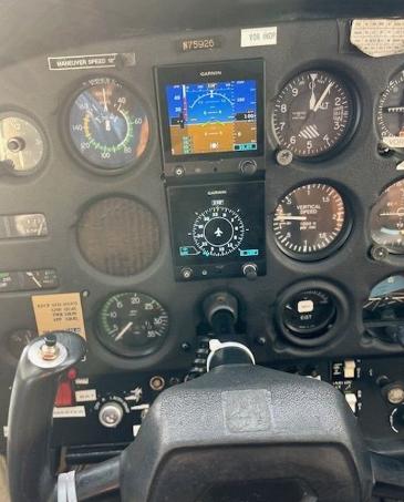 1977 CESSNA 172N SKYHAWK Photo 7