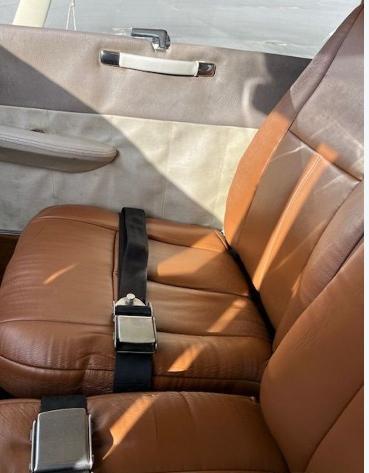 1977 CESSNA 172N SKYHAWK Photo 2