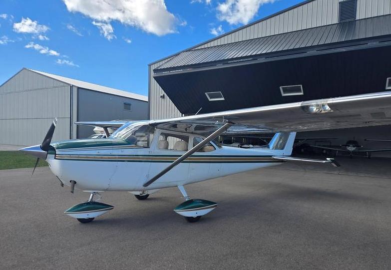 1966 CESSNA 172G Photo 2