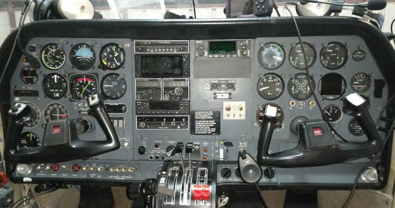 1979 Cessna T310R Photo 2