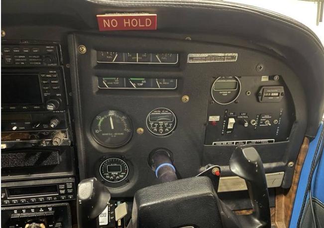 1975 CESSNA 182P SKYLANE Photo 5