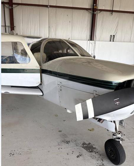 1979 Piper Arrow IV Photo 3