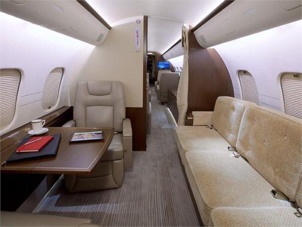 2011 BOMBARDIER GLOBAL 5000 Photo 3