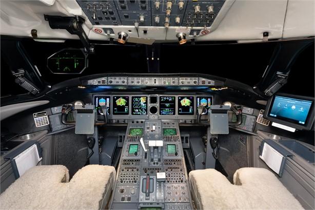 2006 BOMBARDIER GLOBAL 5000 Photo 6