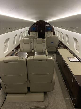 2014 EMBRAER LEGACY 650 Photo 5