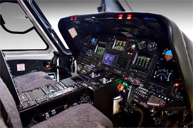 2000 SIKORSKY S-76C+ Photo 4