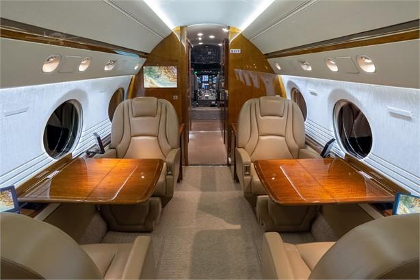 1998 GULFSTREAM GV Photo 2