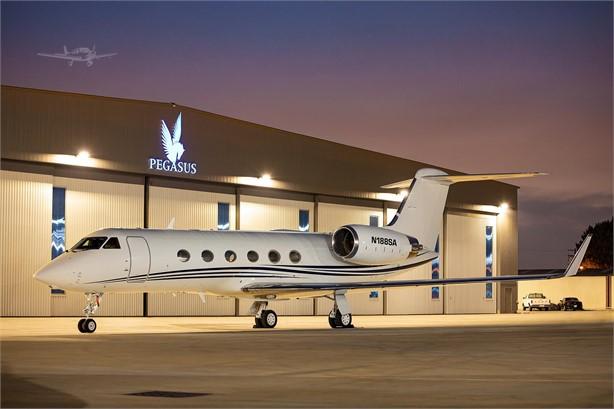 1990 GULFSTREAM GIV Photo 2