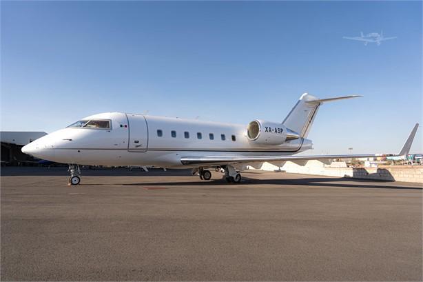 1997 BOMBARDIER CHALLENGER 604 Photo 2