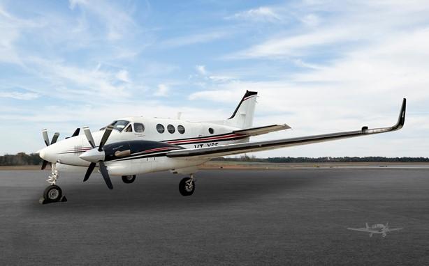 2011 BEECHCRAFT KING AIR C90GTX Photo 2