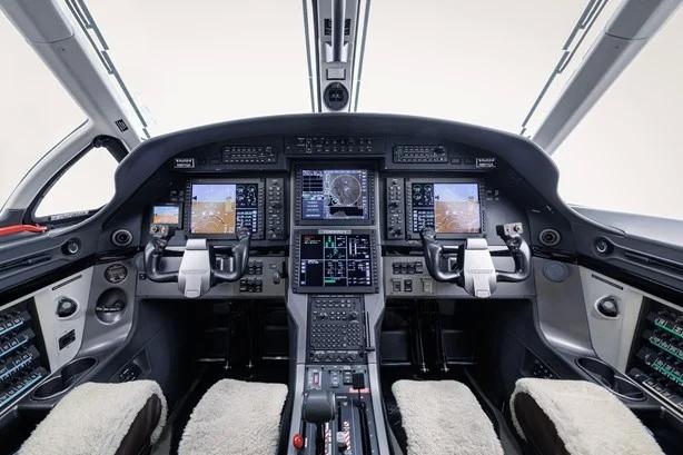 2011 PILATUS PC-12 NG Photo 5