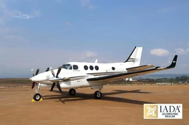 2014 BEECHCRAFT KING AIR C90GTX Photo 2
