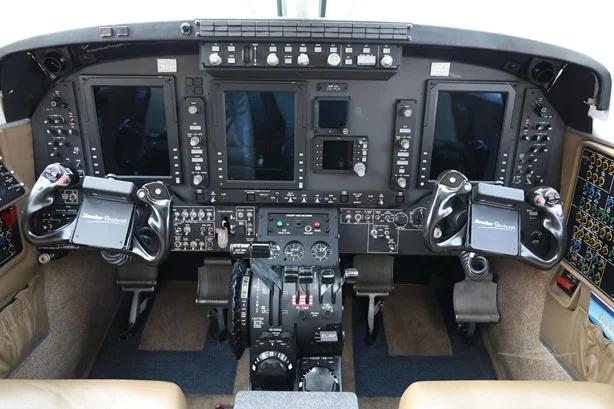2014 BEECHCRAFT KING AIR C90GTX Photo 3