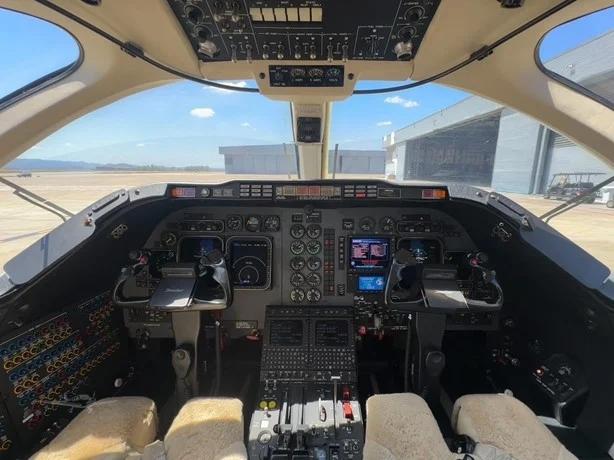 2006 HAWKER 400XP Photo 5