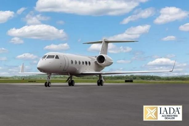 2006 GULFSTREAM G450 Photo 2