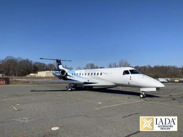 EMBRAER LEGACY 650 Photo 2