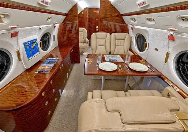 2005 GULFSTREAM G550 Photo 4