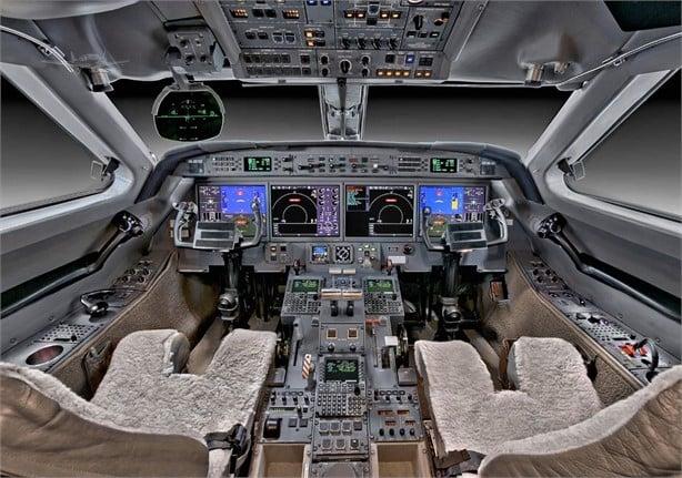 2005 GULFSTREAM G550 Photo 7