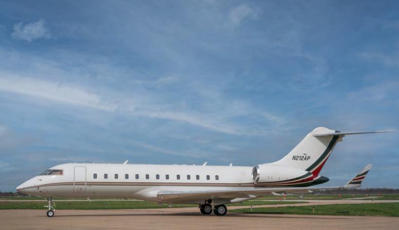 2001 Bombardier Global Express Photo 2