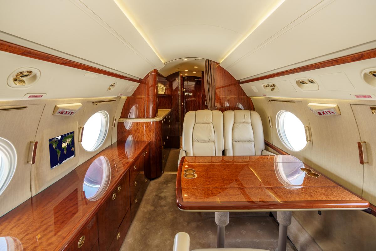 2002 Gulfstream GIV-SP Photo 3