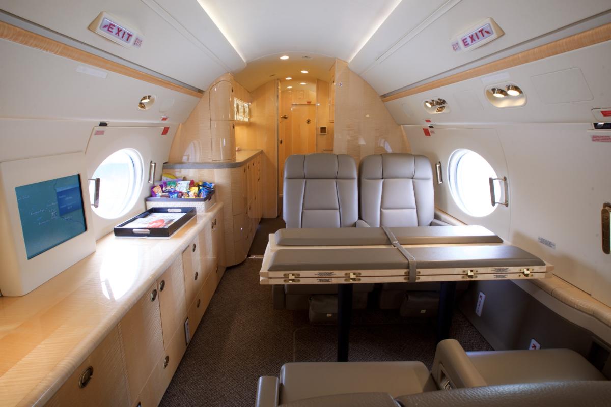 2008 Gulfstream G550 Photo 4