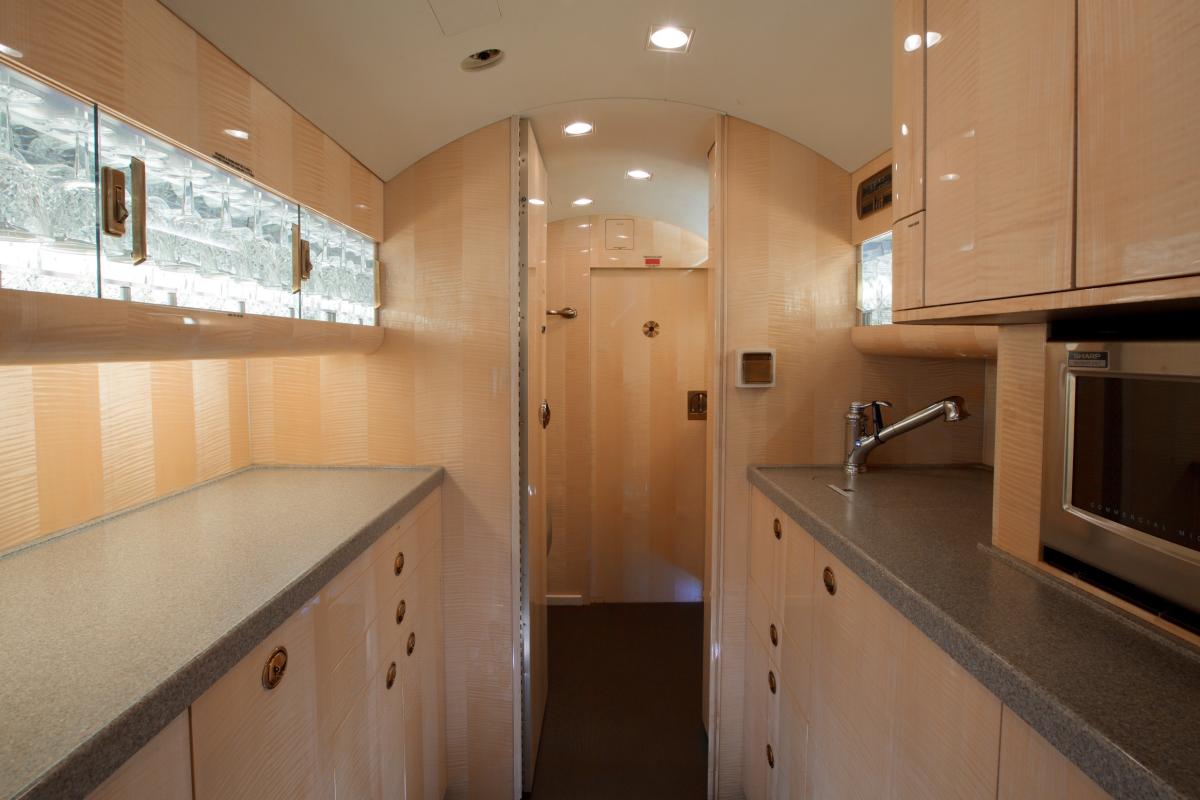 2008 Gulfstream G550 Photo 7