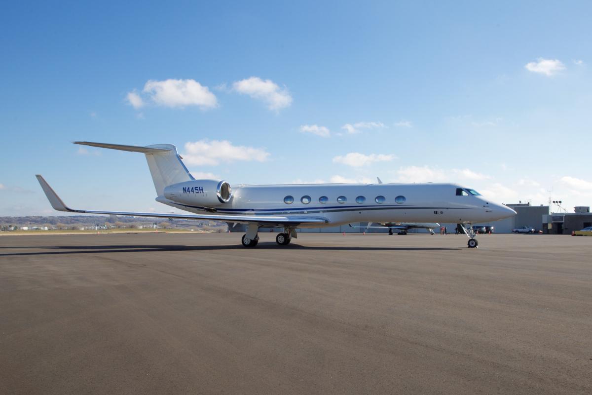 2008 Gulfstream G550 Photo 4