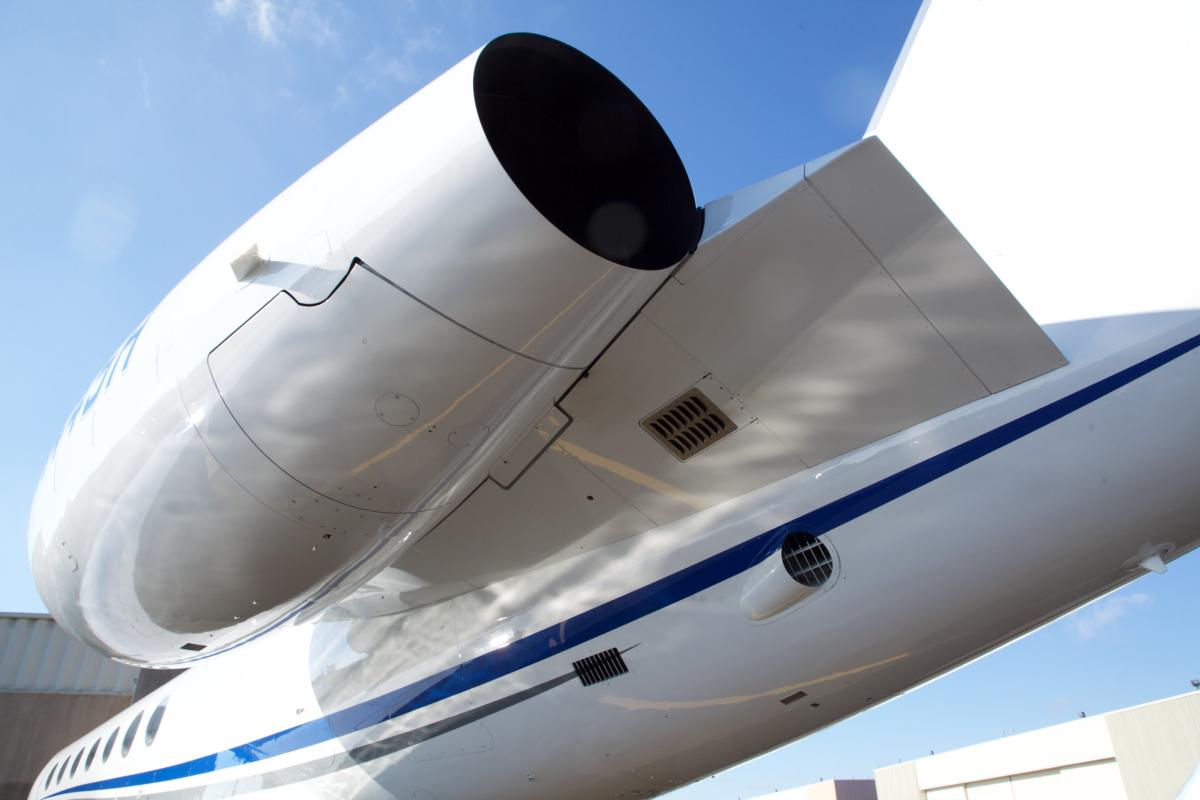 2008 Gulfstream G550 Photo 3