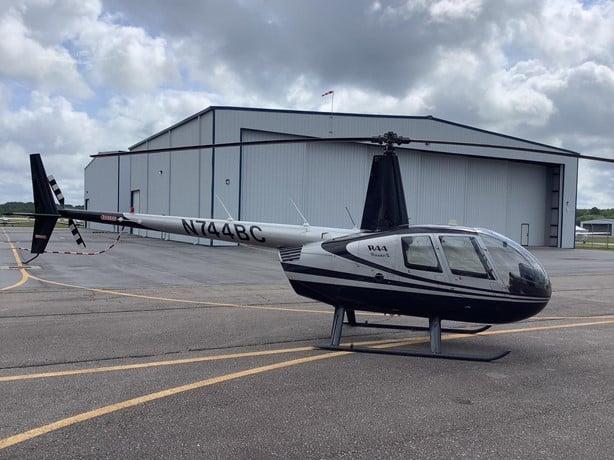 2009 ROBINSON R44 RAVEN II Photo 3