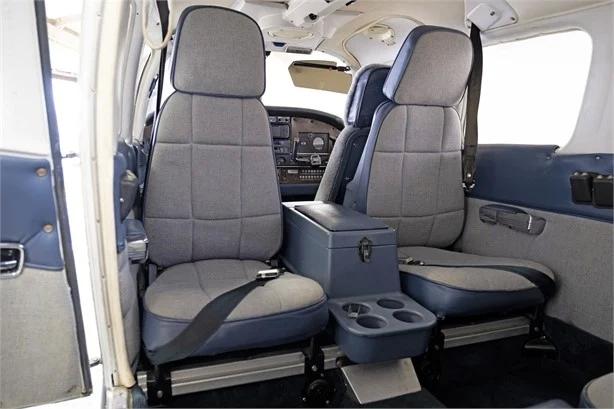 1977 PIPER LANCE Photo 5