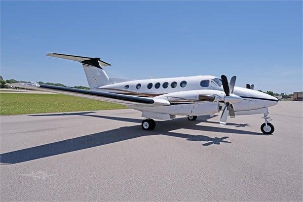 1983 BEECHCRAFT KING AIR B200 Photo 4