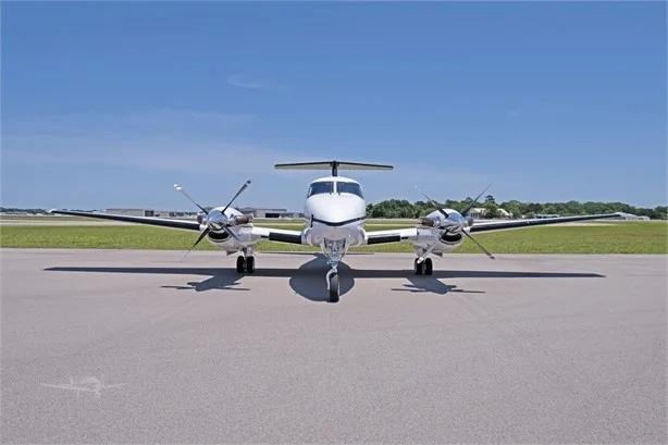 1983 BEECHCRAFT KING AIR B200 Photo 6