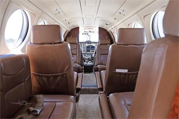 1983 BEECHCRAFT KING AIR B200 Photo 4
