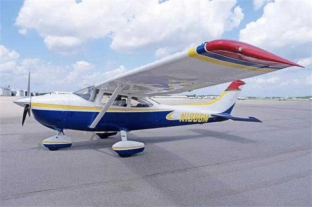 1976 CESSNA 182P SKYLANE Photo 2