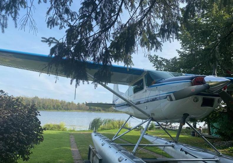 1977 CESSNA A185F Photo 3